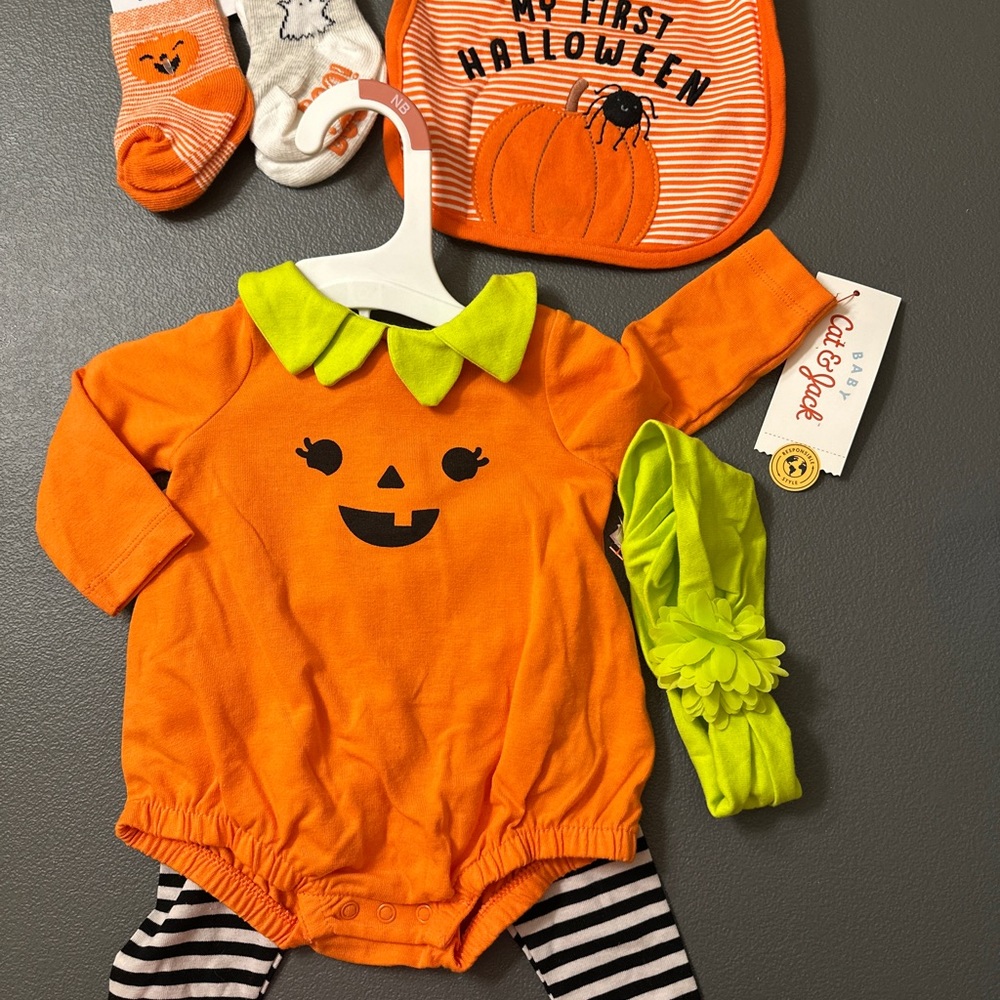 Cat & Jack Halloween Pumpkin Outfit set NEW